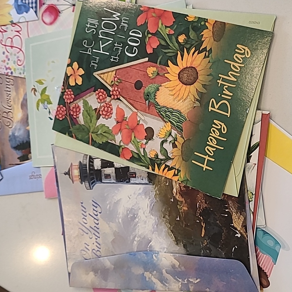 Assorted Birthday Cards Set - Picture 5 of 8